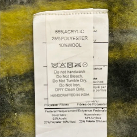 Karma Living throw blanket EUC - Picture 4 of 6